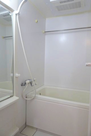 ルミエール・アイユーＡ棟A-2号室 ※現況優先