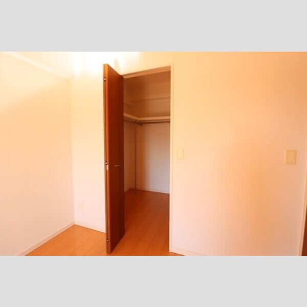 アンクレージュ702号室 同建物別部屋の参考画像