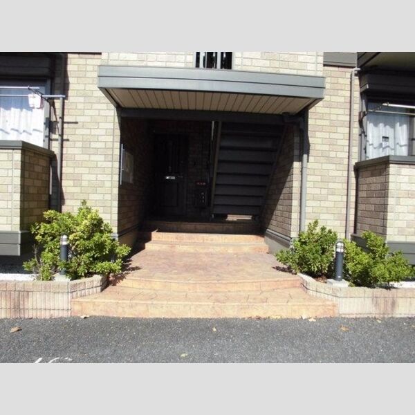 リ・ヴラン エントランス