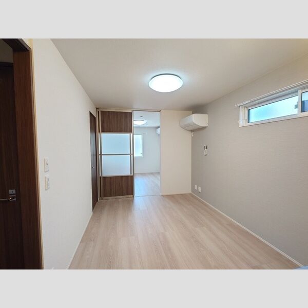 D-PRECIOUS立川高松町 LDK11.4帖(別角度)