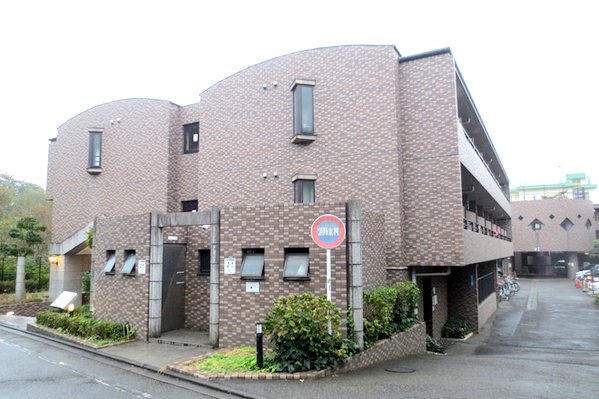 ライオンズテラス武蔵小金井3階 外観