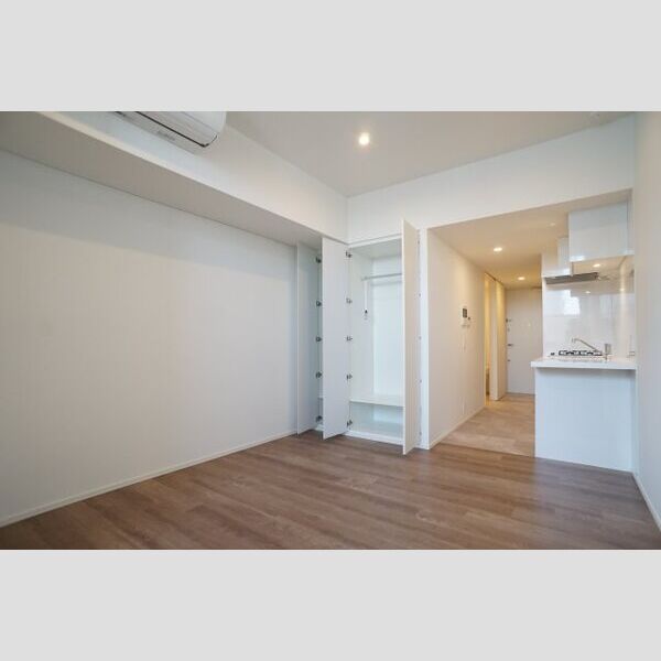 プライムメゾン森下WEST710号室 リビング