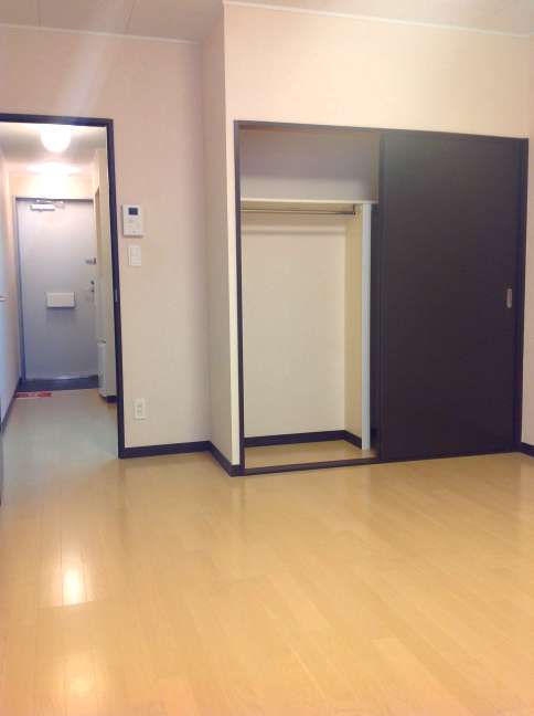 レオネクスト和202号室 リビング