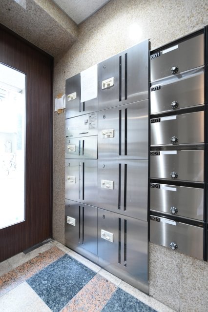 パークウェル渋谷本町502号室 同建物別部屋の参考画像