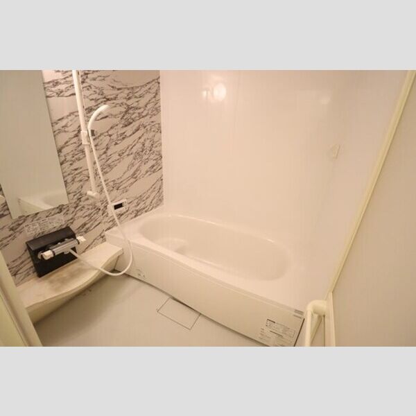 リーベン202号室 追い焚き機能付き一坪風呂