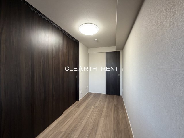 コンシェリア目黒本町 ＴＨＥ ＲＥＳＩＤＥＮＣＥ4階 5帖のベッドルーム/インターネット利用料無料の快適環境