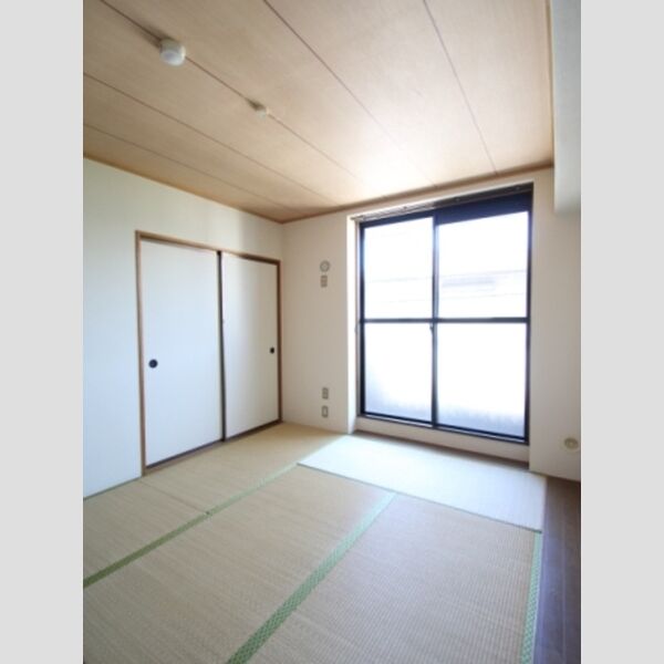 サンパール八千代202号室 202和室