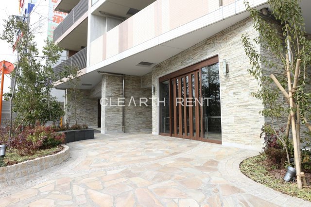 プレミスト浜田山 お洒落なエントランス