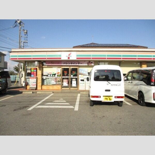 パテオ紙敷 セブンイレブン　松戸東武小学校前