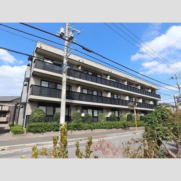 セレニティーホームズ　B305号室 建物外観