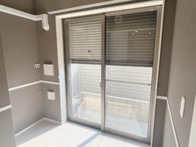 サンライズⅡ103号室 シャッター