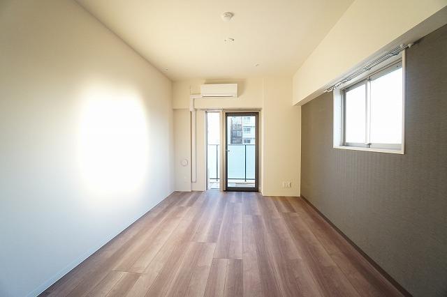 ・ROOTs Yokohama Yoshinocho6階 バルコニー