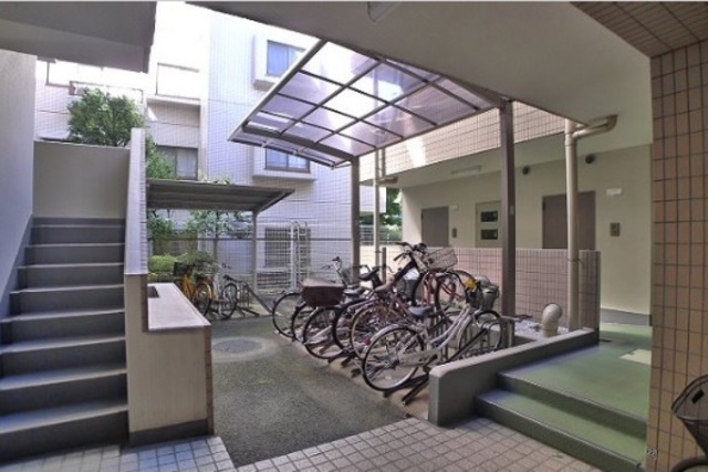 シティハイツ吉祥寺 駐車場