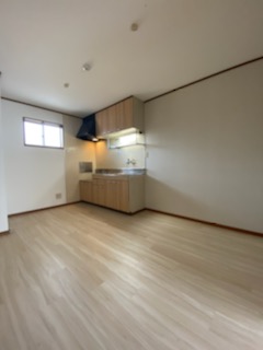 サニーＭＩＹＡＭＡ0102号室 ゆったり過ごせる居間です