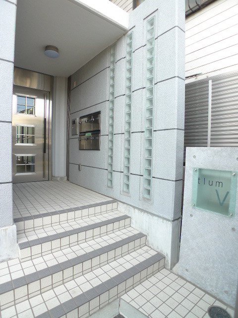 ｔｌｕｍ　Ｖ棟 エントランス