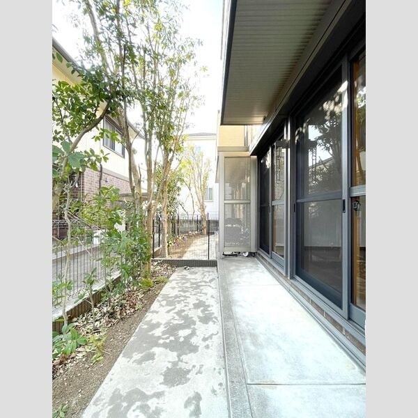 プリズムパーク　AB棟B101号室 テラス