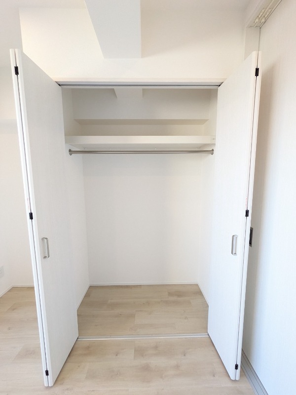 レジディア島津山12階 収納