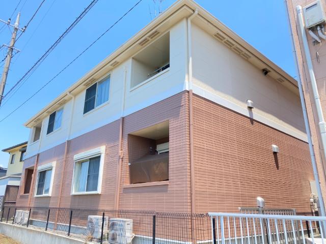 プレサスコート 外観写真（昼）