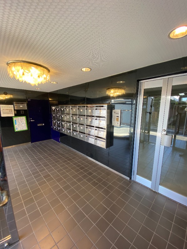 レジデンスＫ1階 エントランス