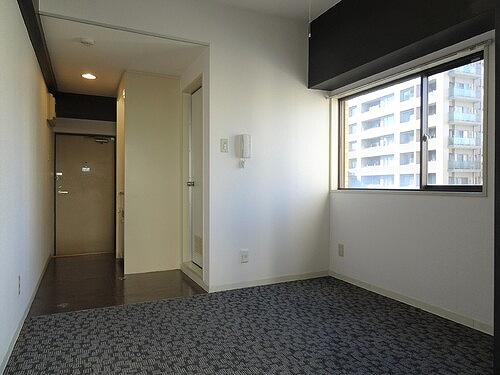 ライオンズマンション麻布 洋室　※2023年1月撮影