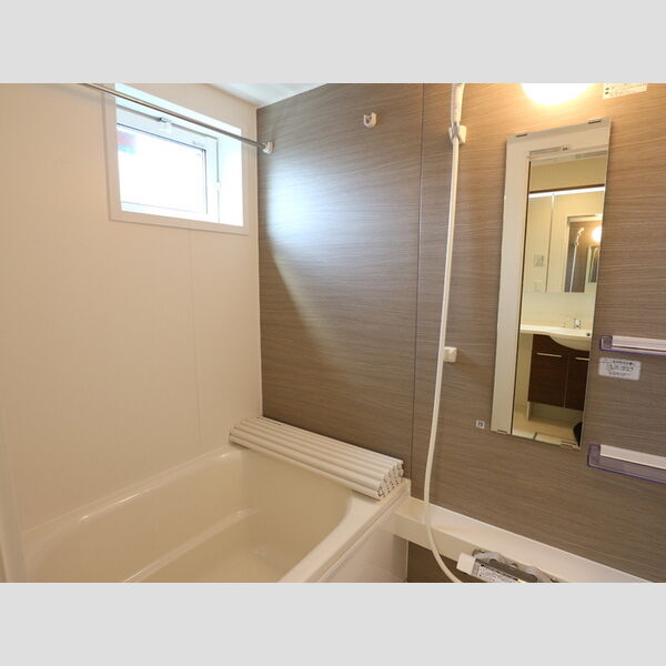 コルマール301号室 バス