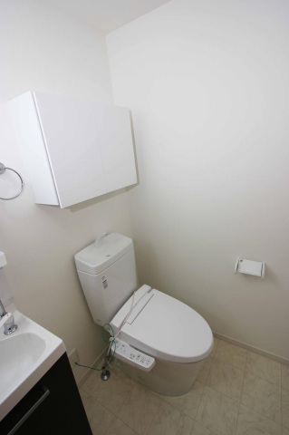 ルクール平和台104号室 トイレ