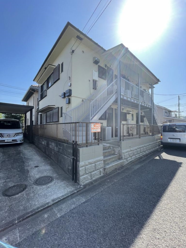 クロノス秦野南の外観画像