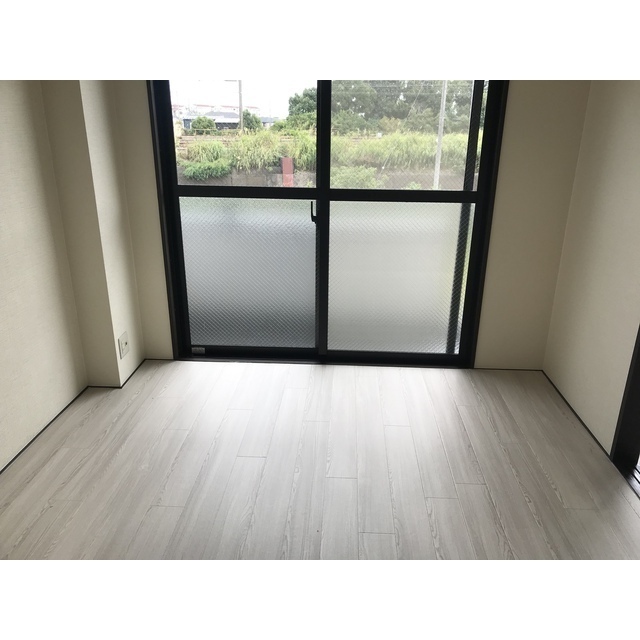 モンメール大磯202号室 内観