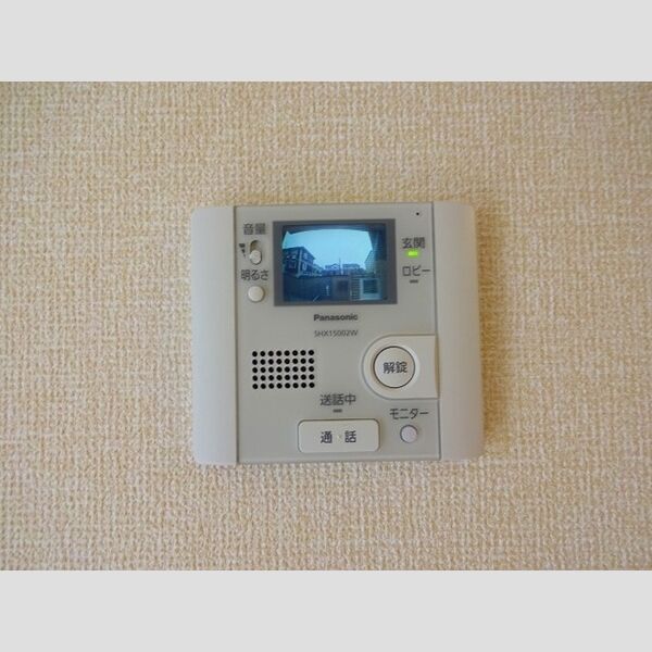 ソフィアコート　弐番館105号室 カラーモニターホン