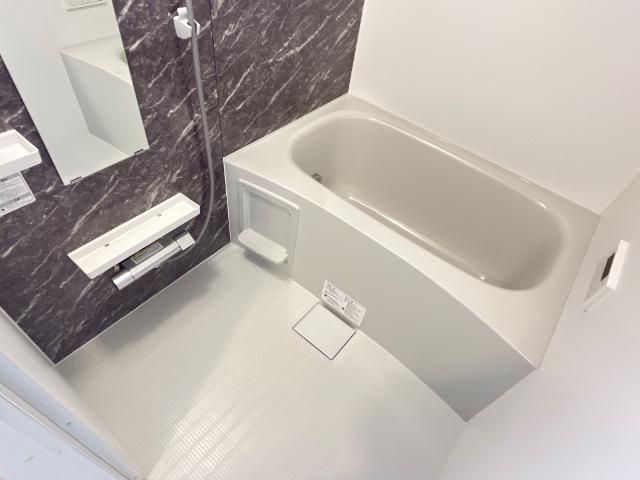 （仮称）柳島アパートＡ棟新築計画105号室 バス（イメージ）