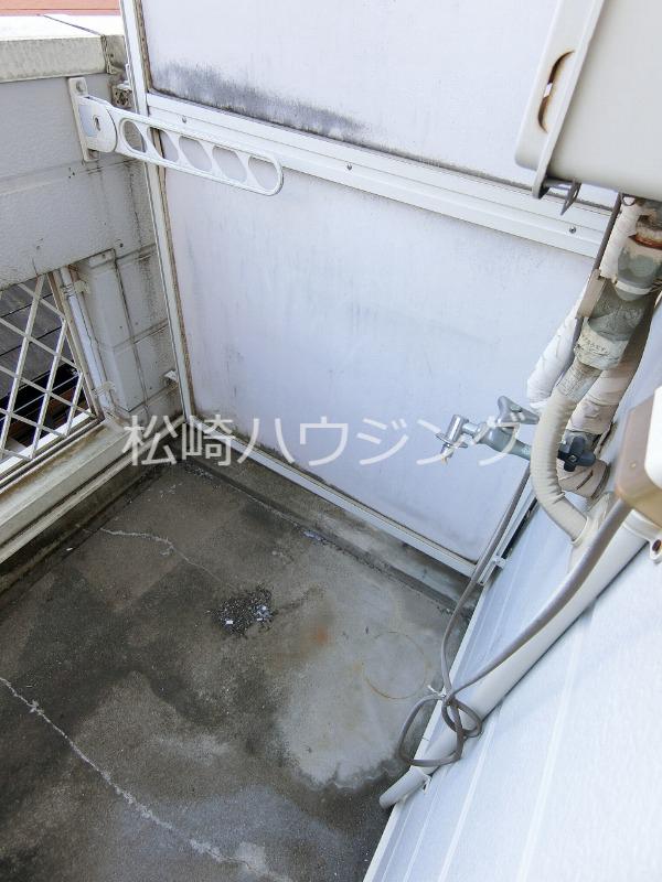 アベニュー新井2階 部屋その他