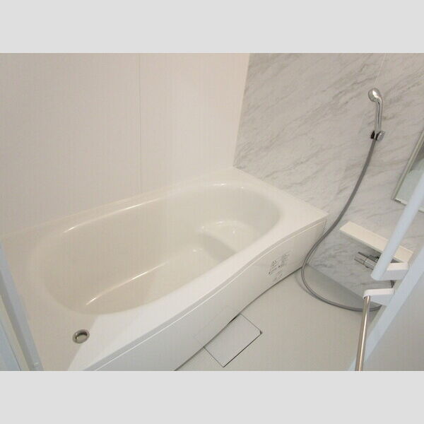 ラ・ペッシュ205号室 追い焚き給湯機能付き浴室