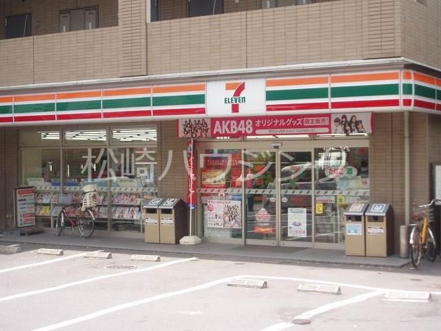 セジュールすおー セブンイレブン　中野上高田1丁目店