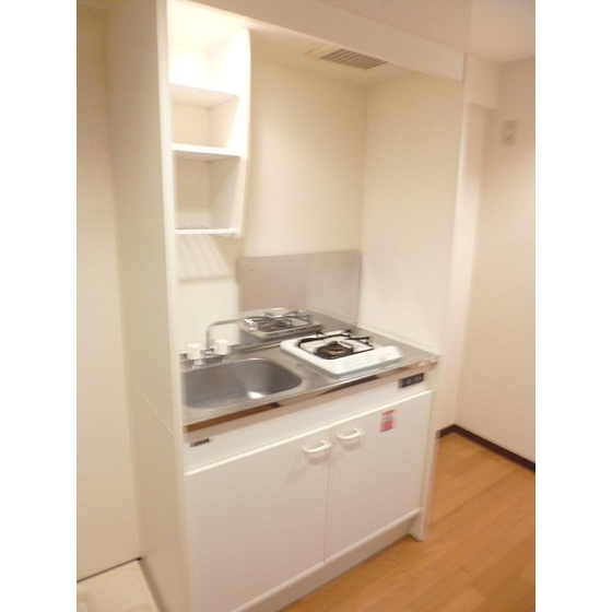 ＬＵＭＩＥＬＥ　Ｓ・ＫⅡ0304号室 キッチン
