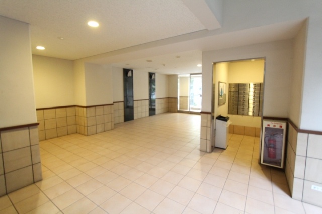 プライムアーバン錦糸公園703号室 ロビー