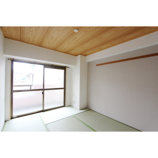 セジュール妻田105号室 内観