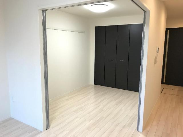 カスティール 洋室