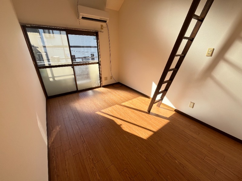 第２エスポワールＡＳＡＨＩ2階 内観