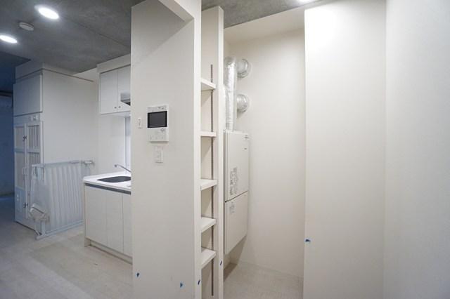 FLUFFY自由が丘1階 収納