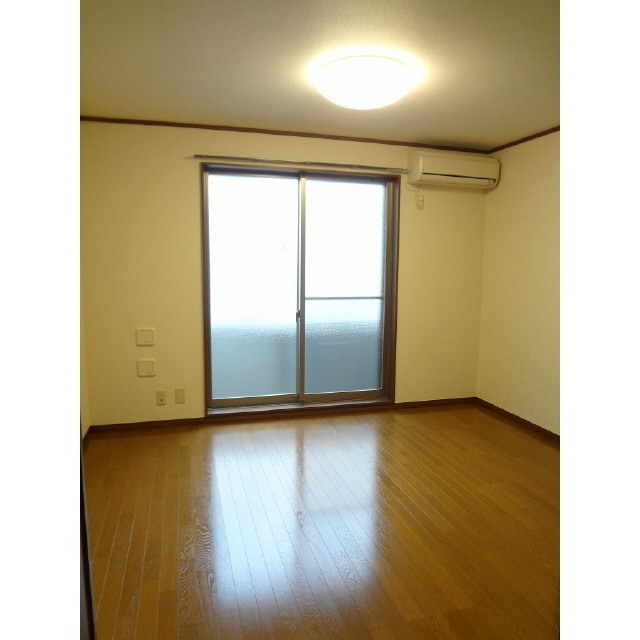 アムール AKIRA リビング