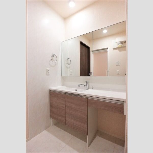 プラヴール103号室 同建物別部屋の参考画像