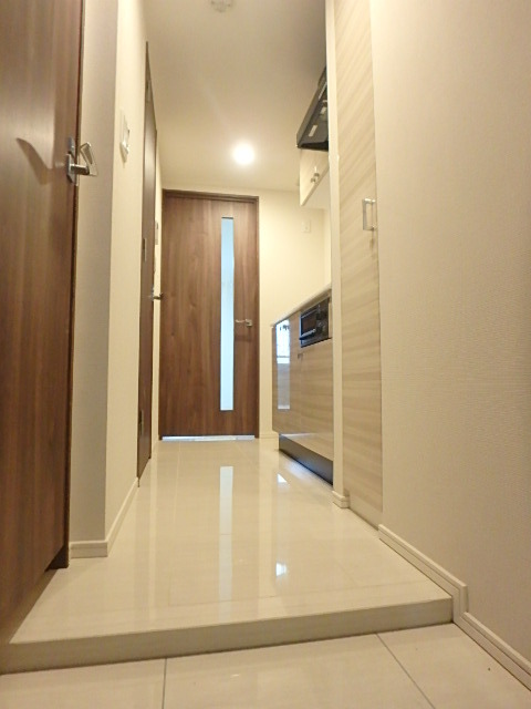 グランド・ガーラ白金高輪Ⅱ 玄関