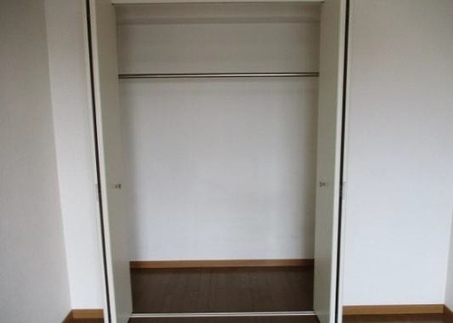 ライオンズマンション高砂第５ 収納（洋室）　※2025年11月撮影