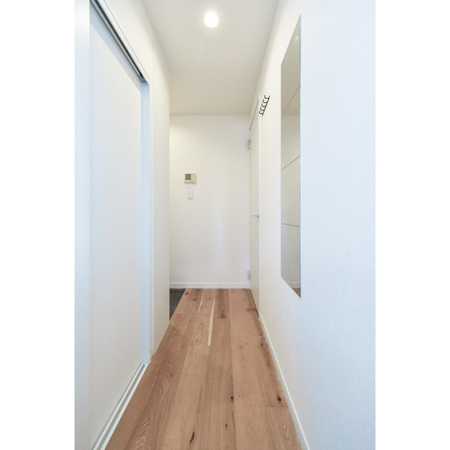 オーパスホームズ八丁堀 玄関