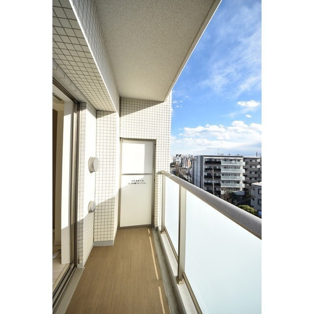 Court Blanche0604号室 内観