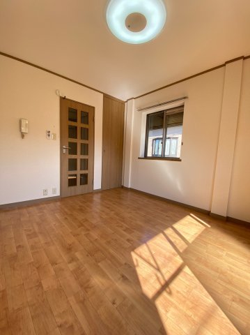 コスモハイツ305号室 寝室