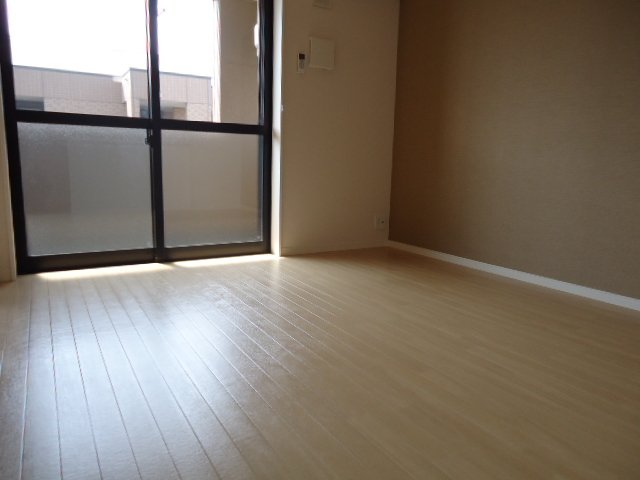 マリーゴールド リビング