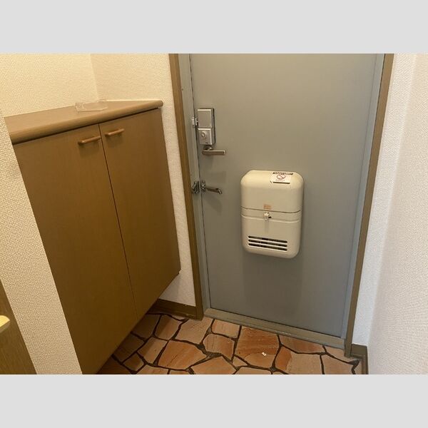 クレールちはら 玄関