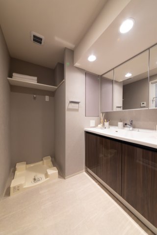 プラウドフラット両国サウス915号室 同建物別部屋の参考画像