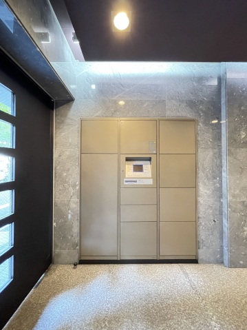 スカイコート本郷東大前弐番館1202号室 宅配ボックス